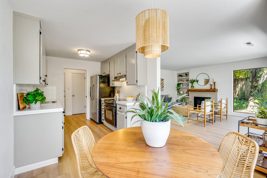 3050 Marlo CT 2