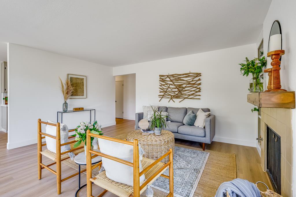 3050 Marlo CT 2