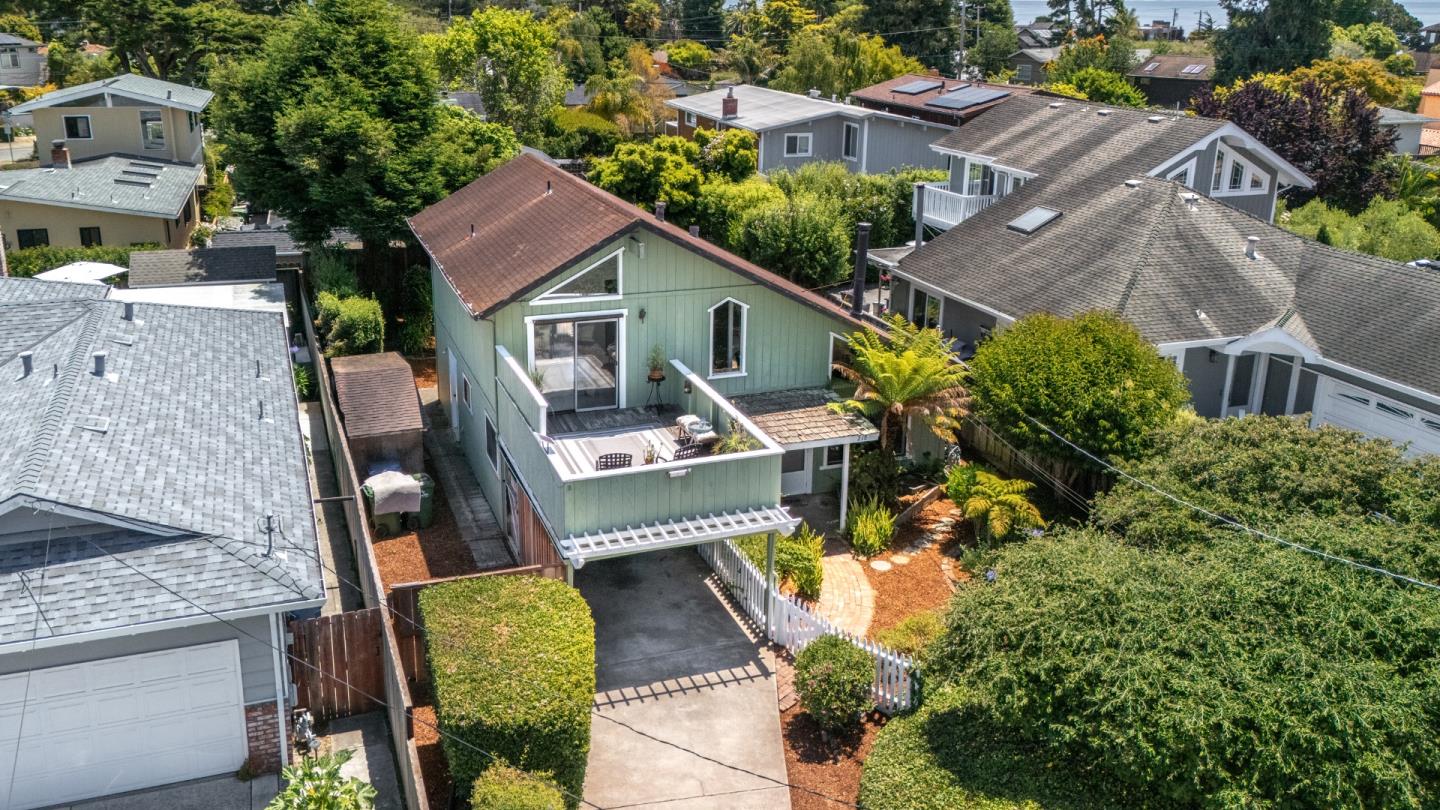 218 Elva DR