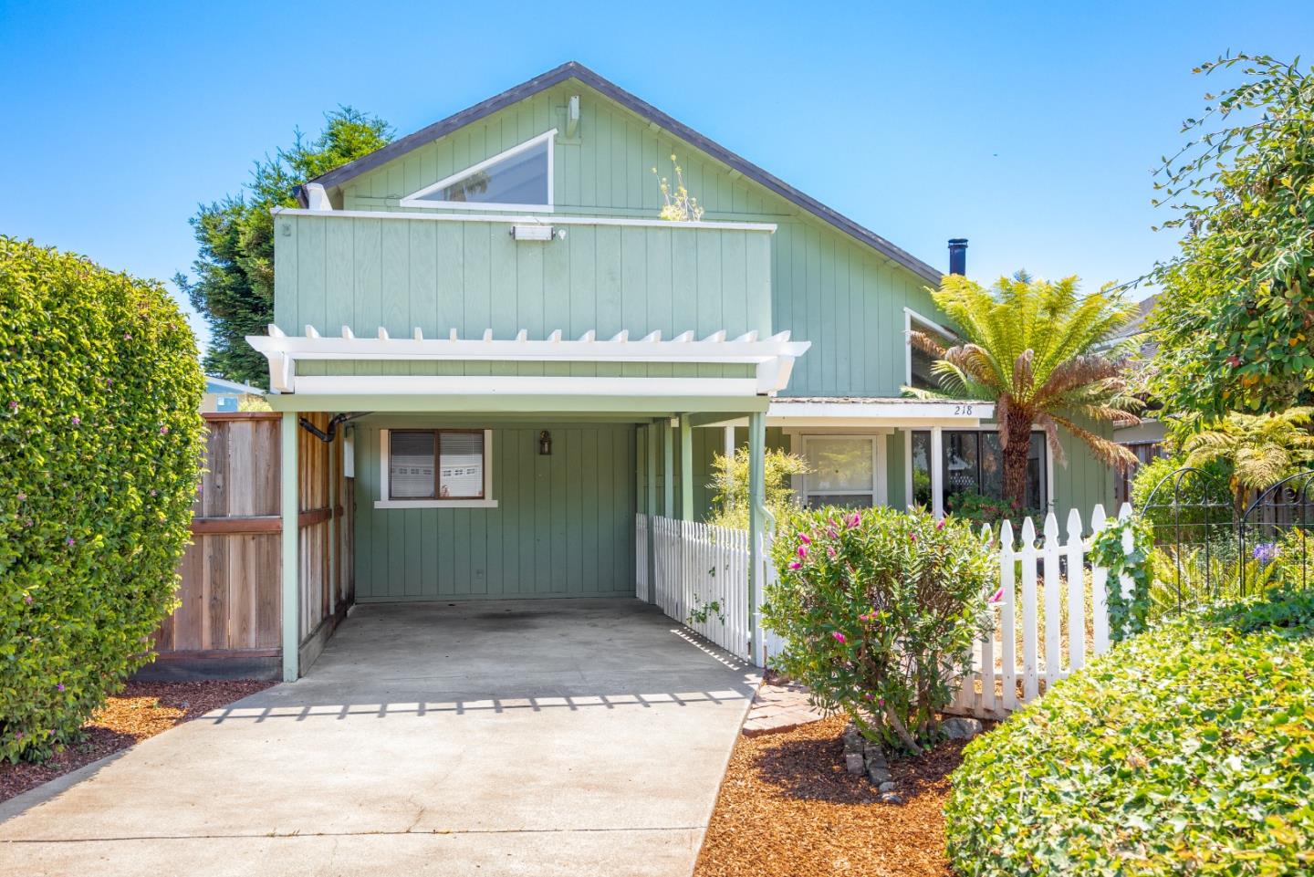 218 Elva DR