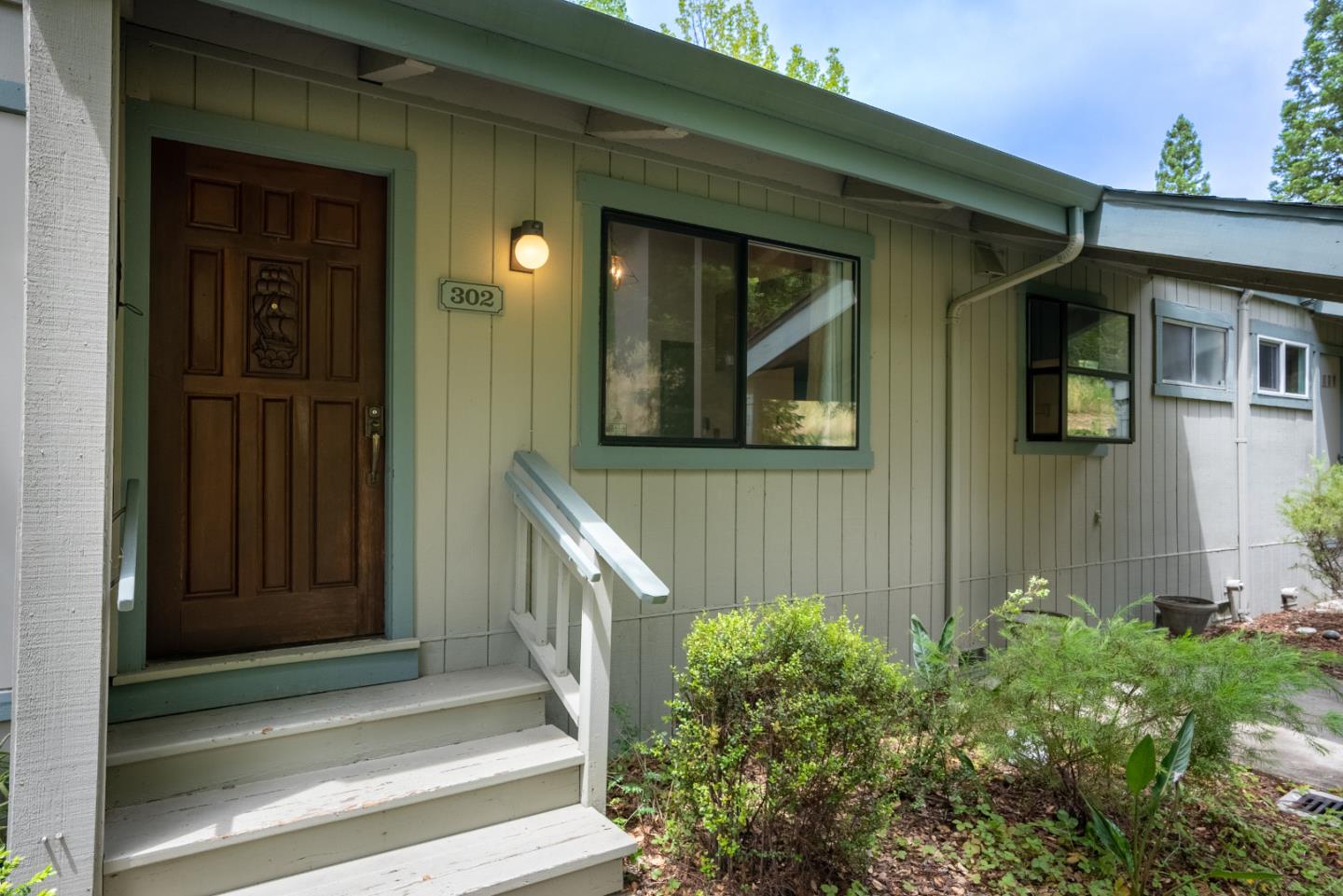 302 Anchor CT