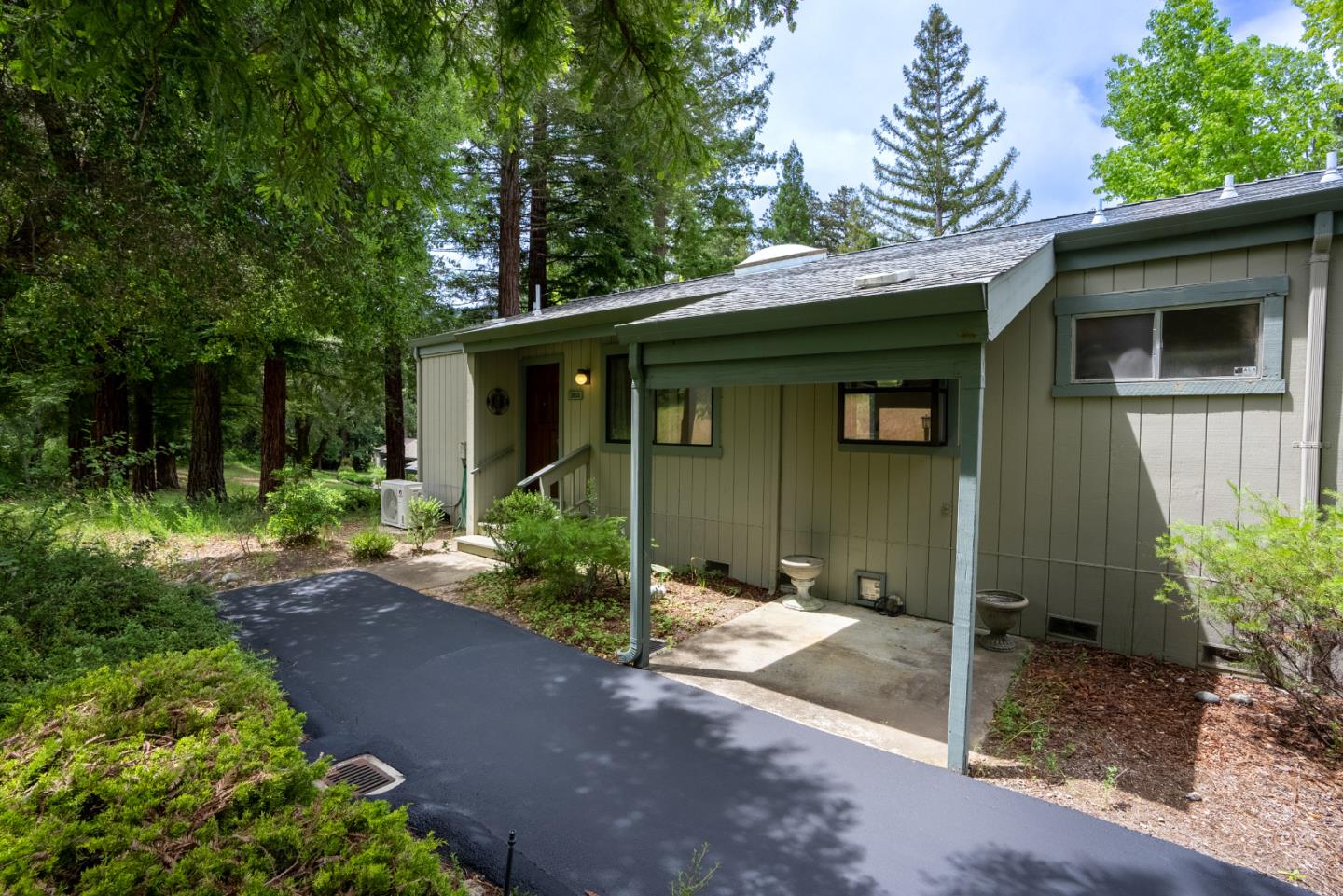 302 Anchor CT