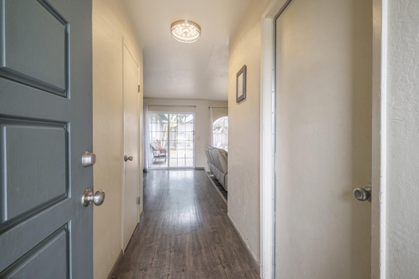 1881 Lotman DR