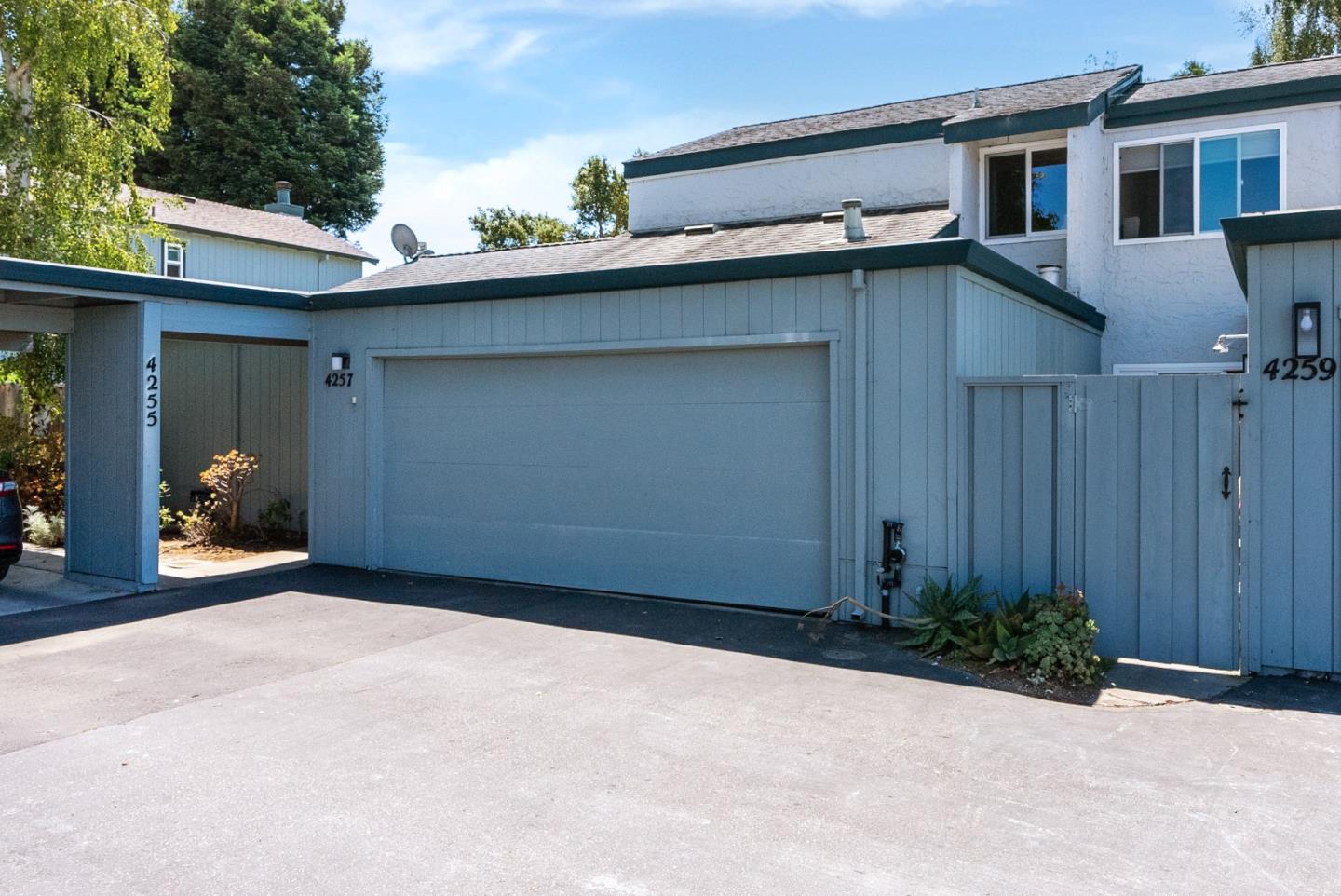4257 Sea Pines CT