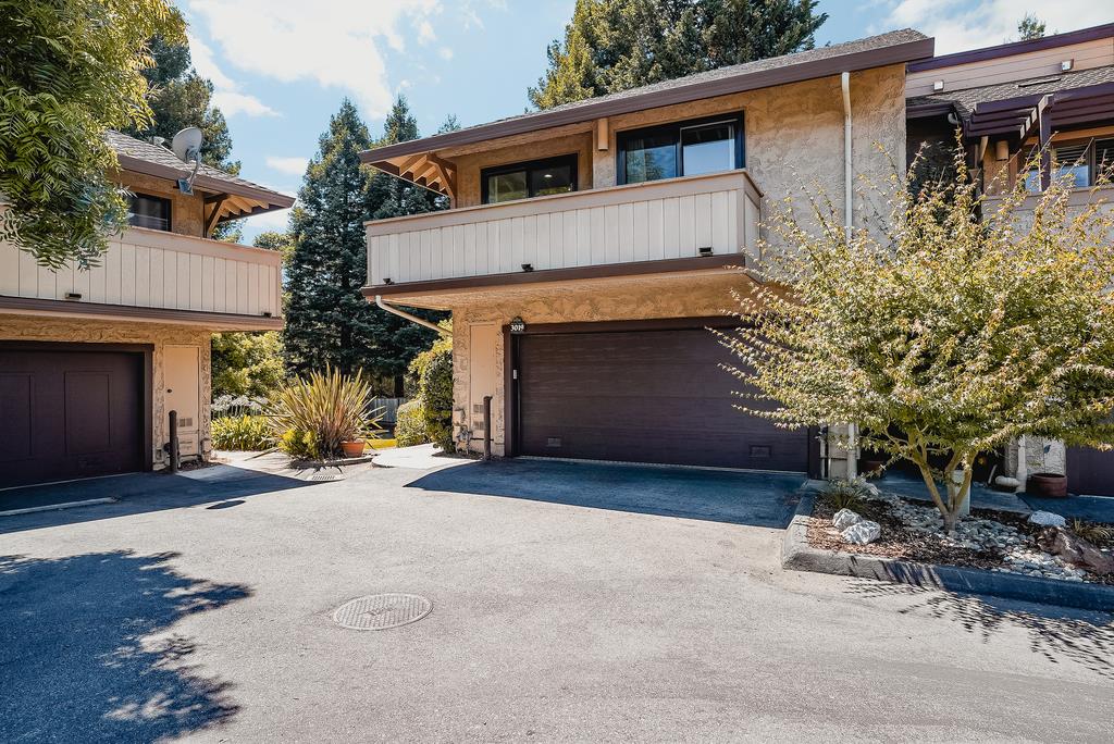 3019 Arlington DR