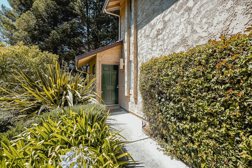 3019 Arlington DR