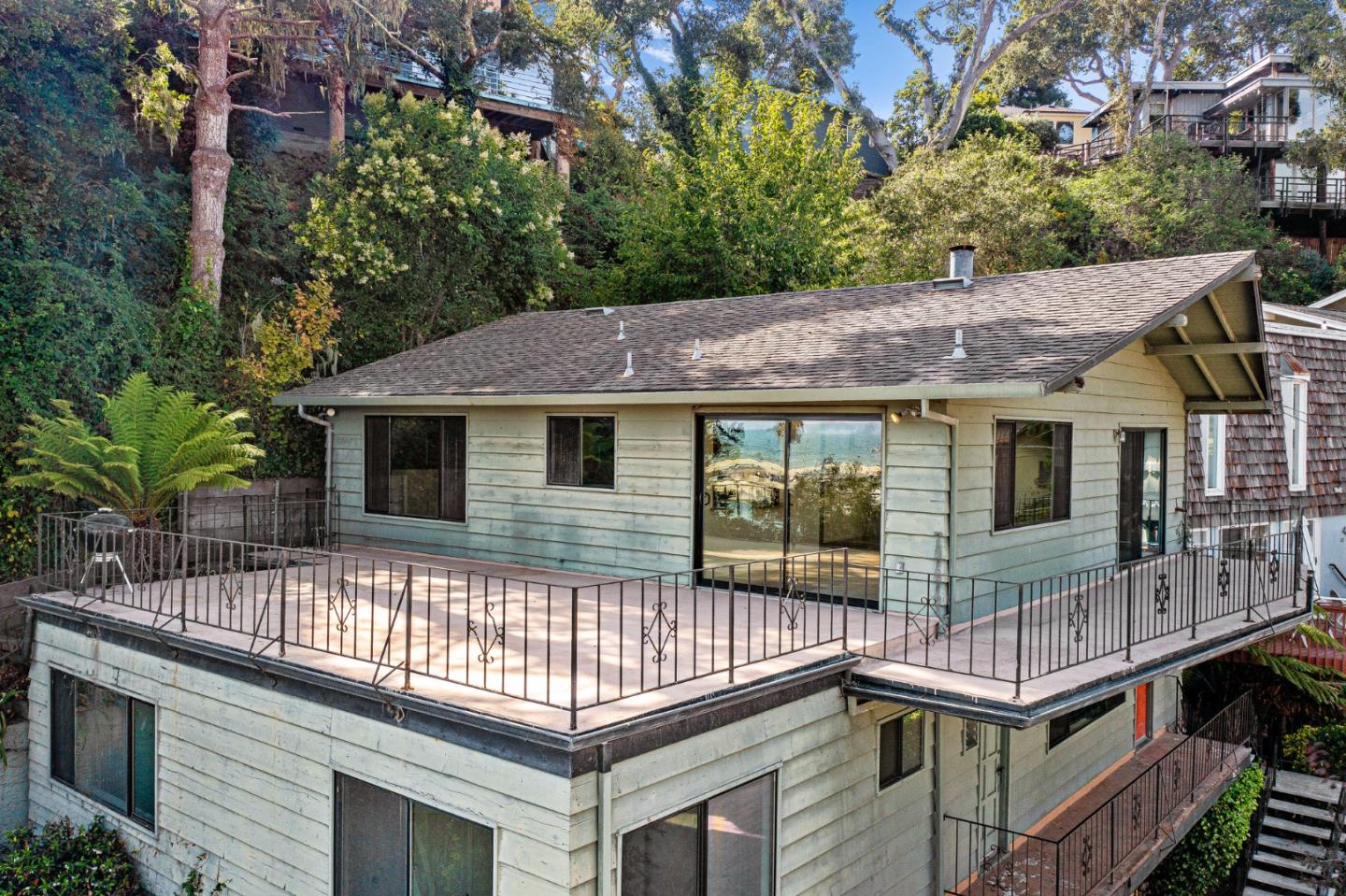 105 Glen DR