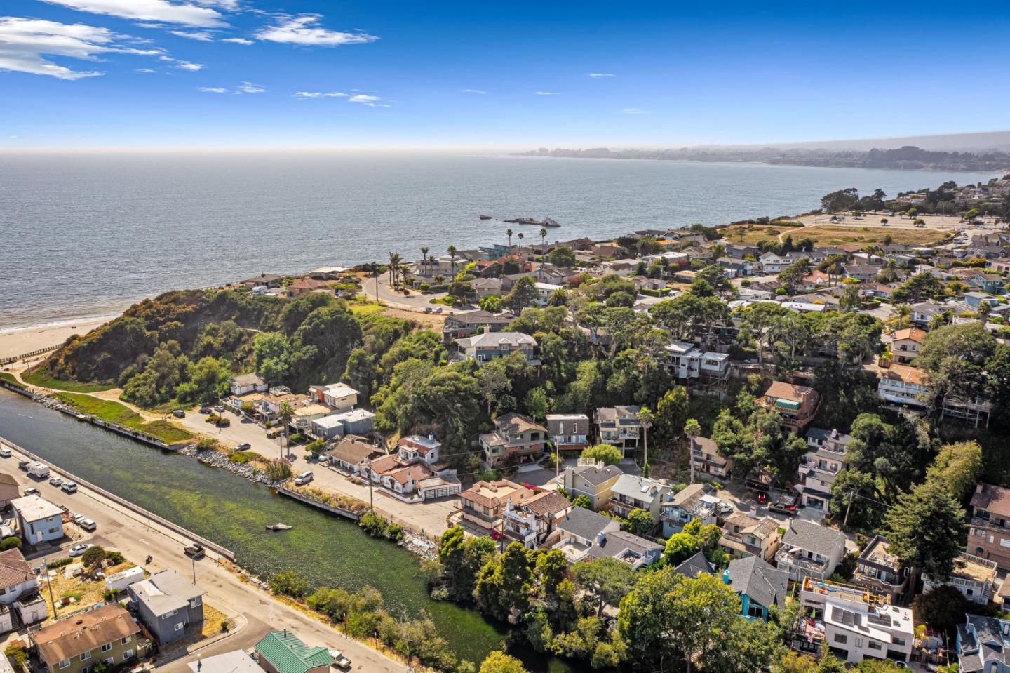 105 Glen DR