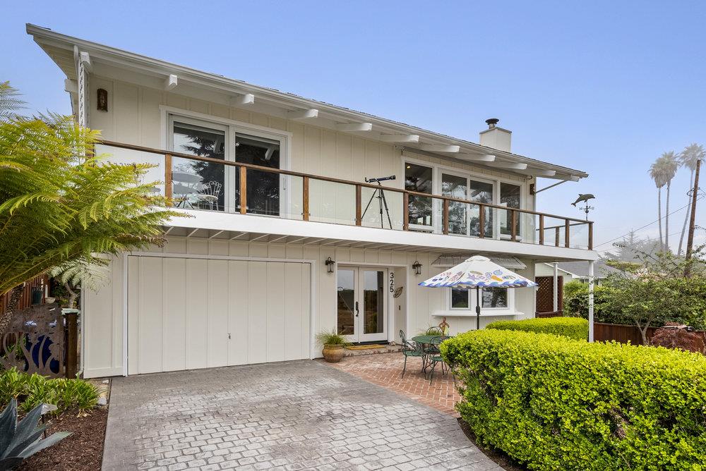 325 Kingsbury DR