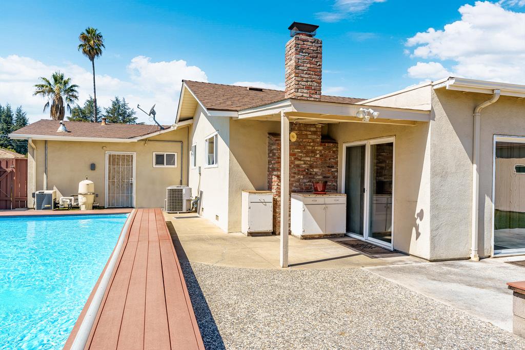 8420 Diane CT