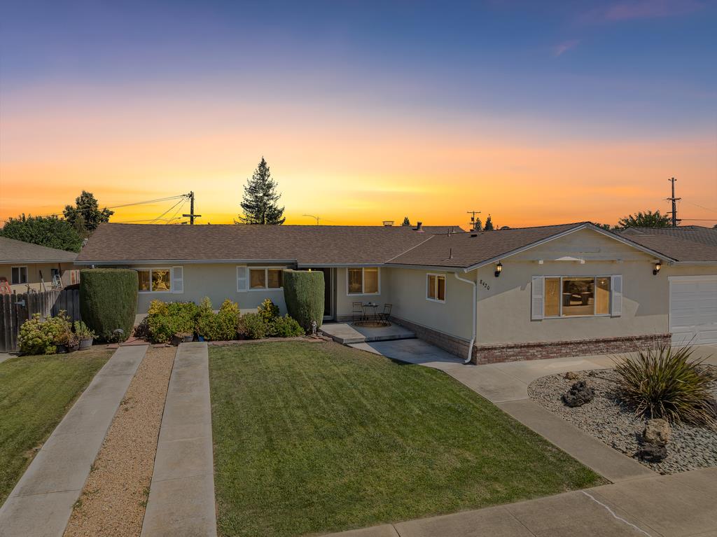8420 Diane CT