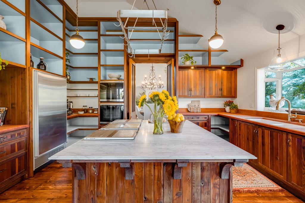 1000 Larkin Valley RD