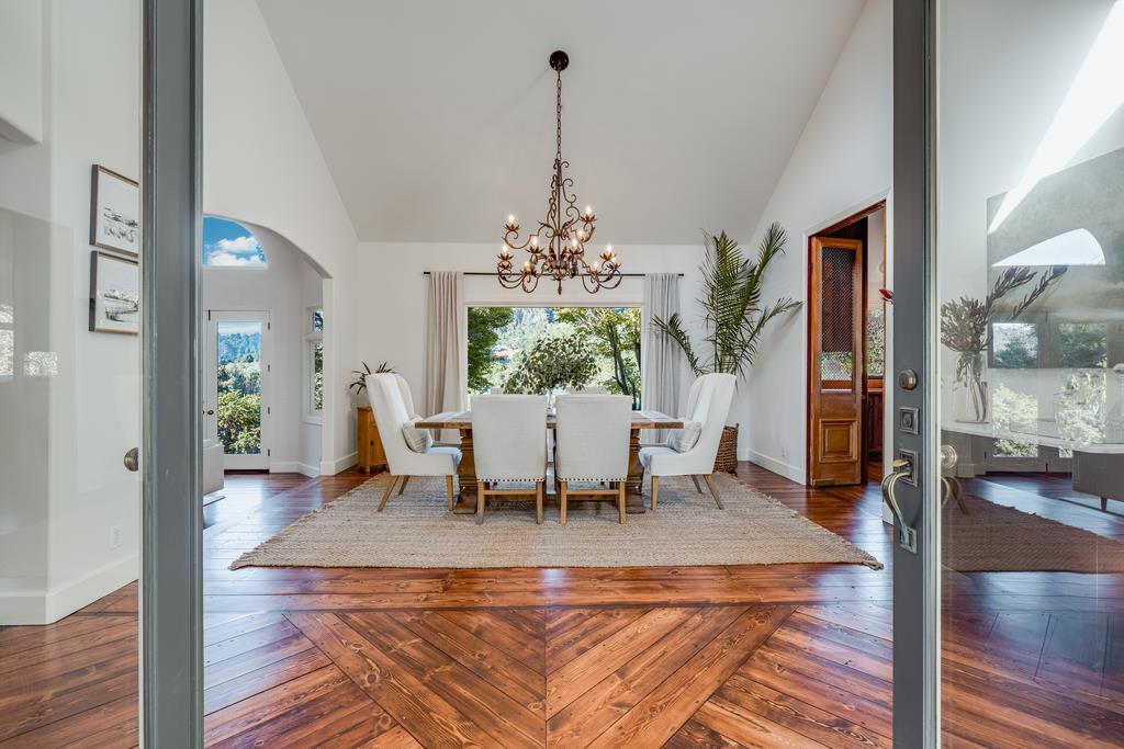 1000 Larkin Valley RD