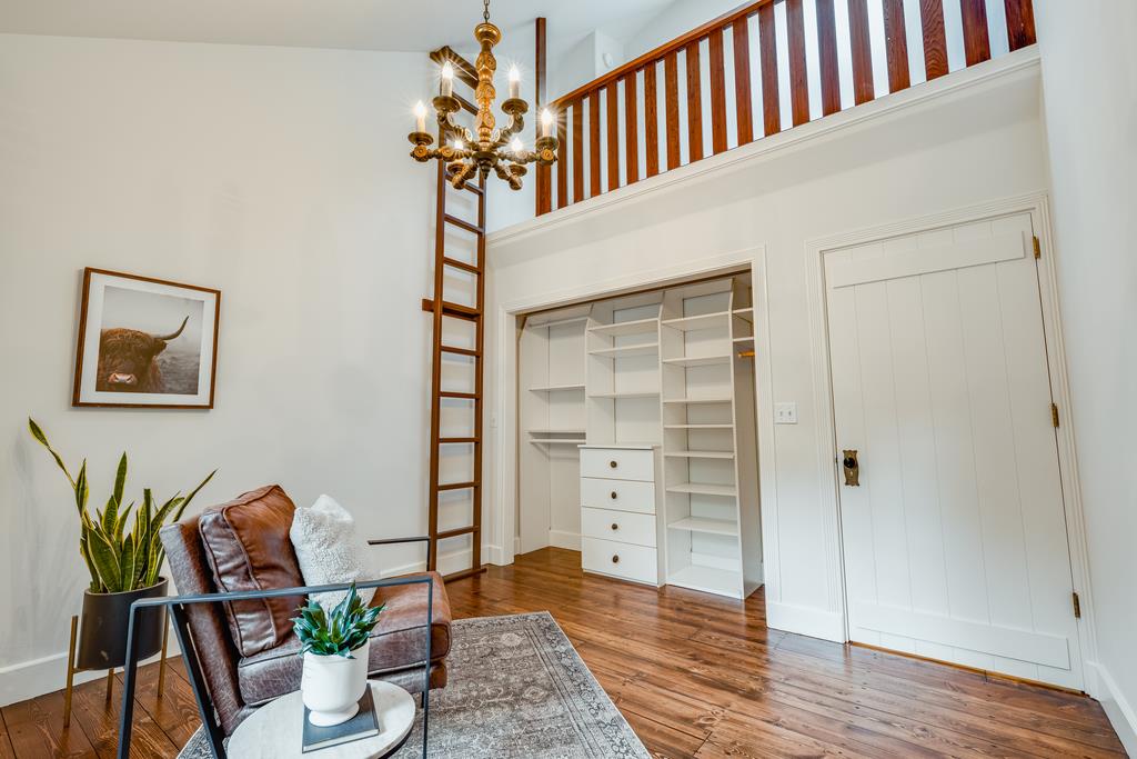 1000 Larkin Valley RD