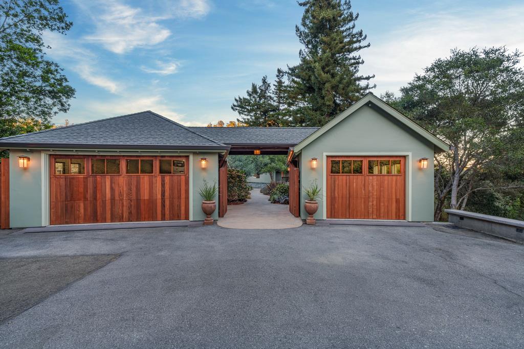 1000 Larkin Valley RD