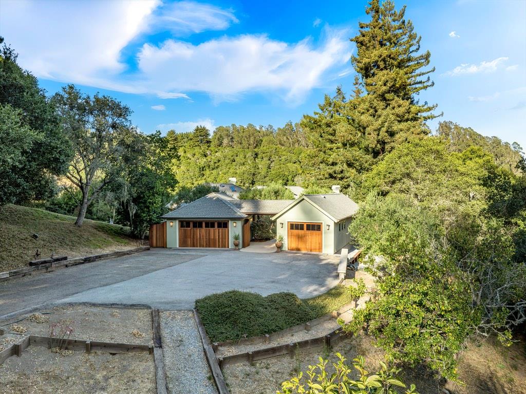 1000 Larkin Valley RD