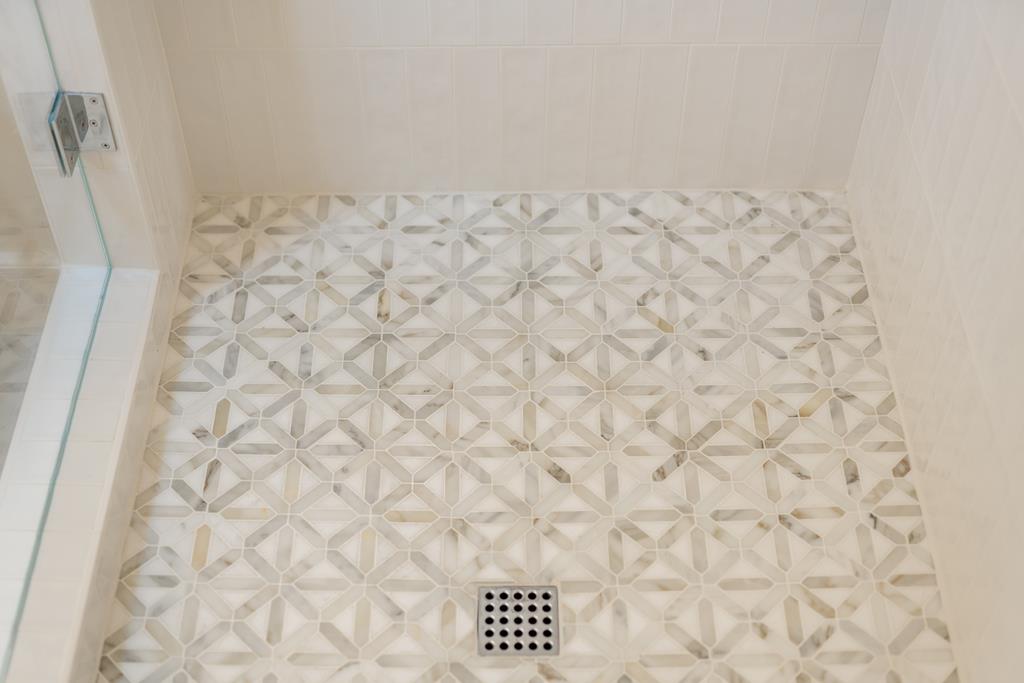 1000 Larkin Valley RD