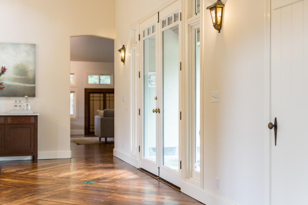 1000 Larkin Valley RD