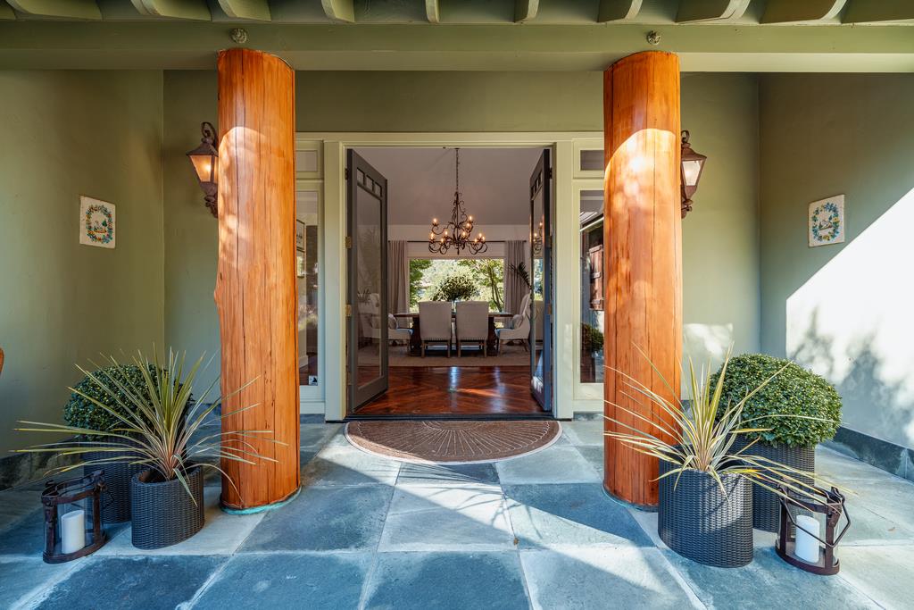 1000 Larkin Valley RD