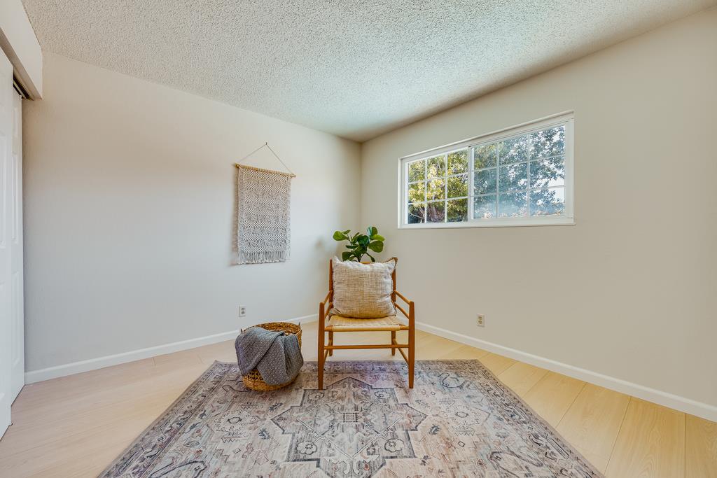 3011 Remington WAY