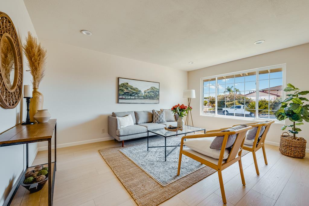3011 Remington WAY
