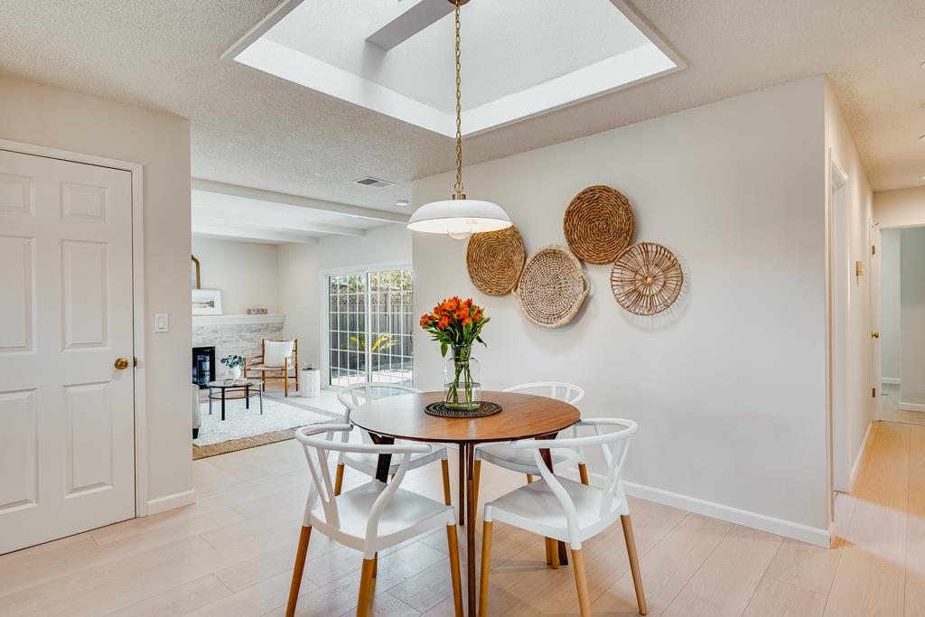 3011 Remington WAY