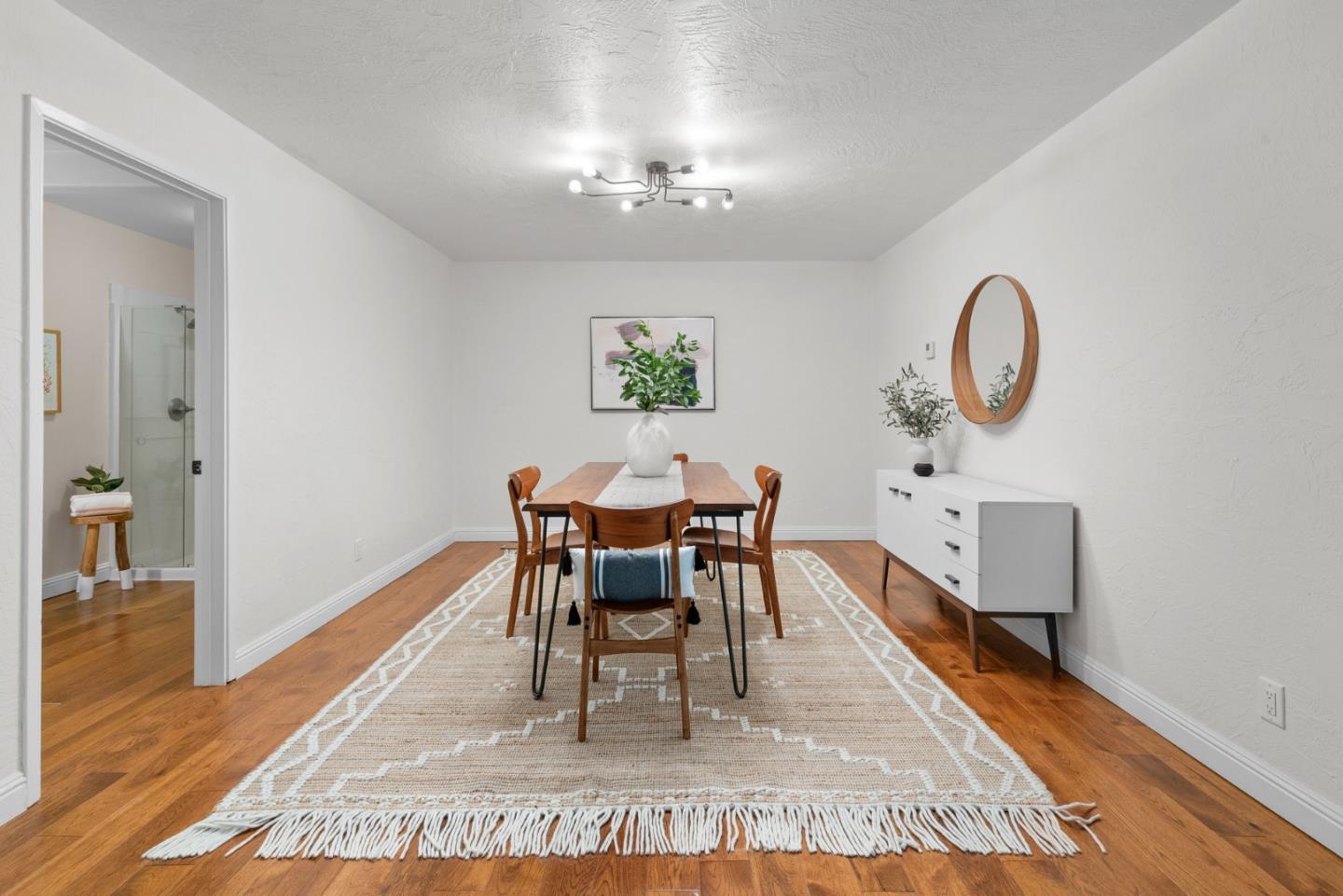 1252 Redwood DR