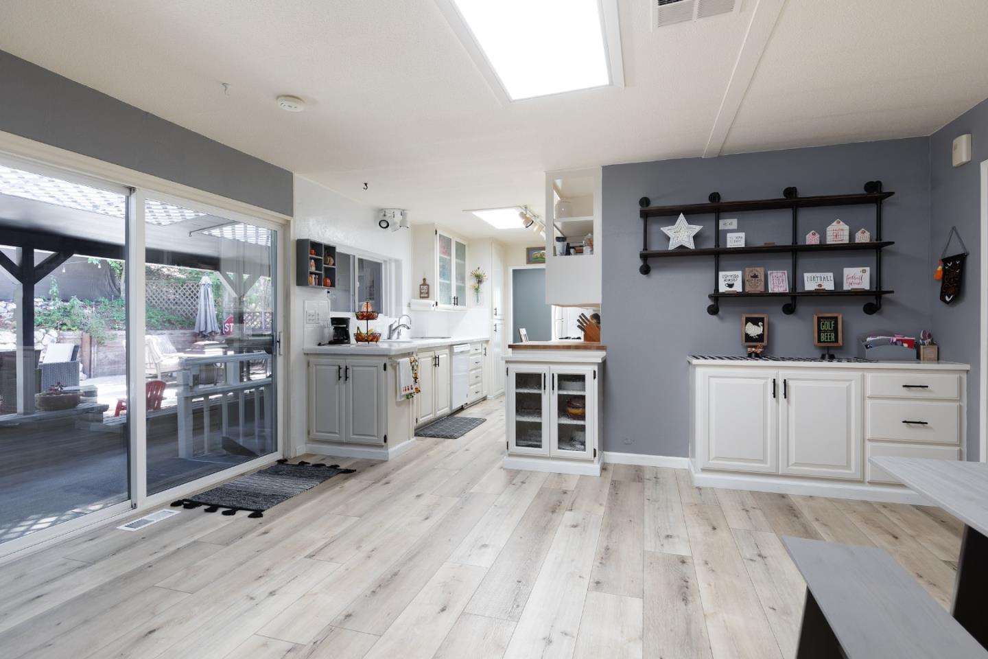 552 Bean Creek RD 76