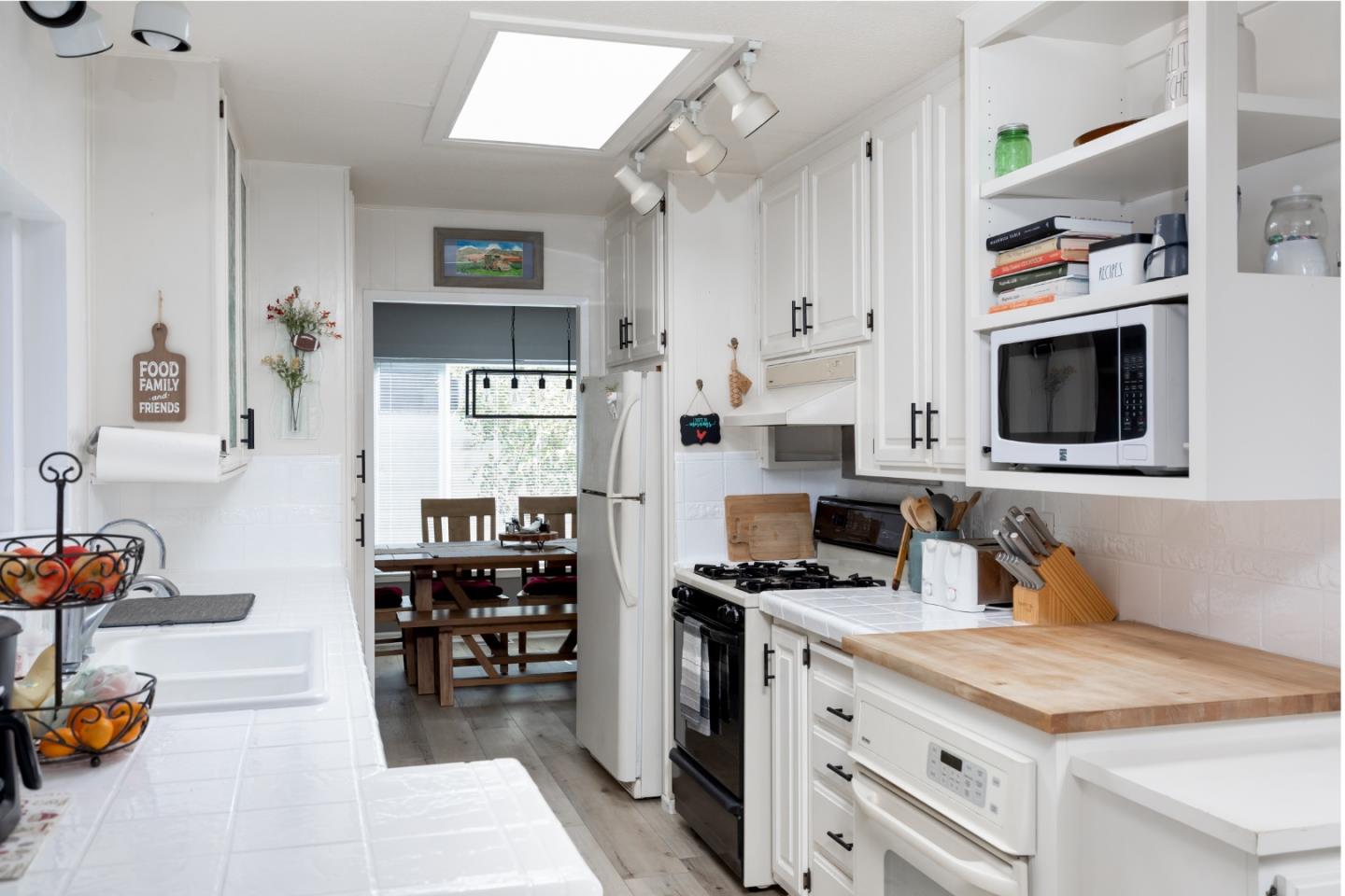 552 Bean Creek RD 76