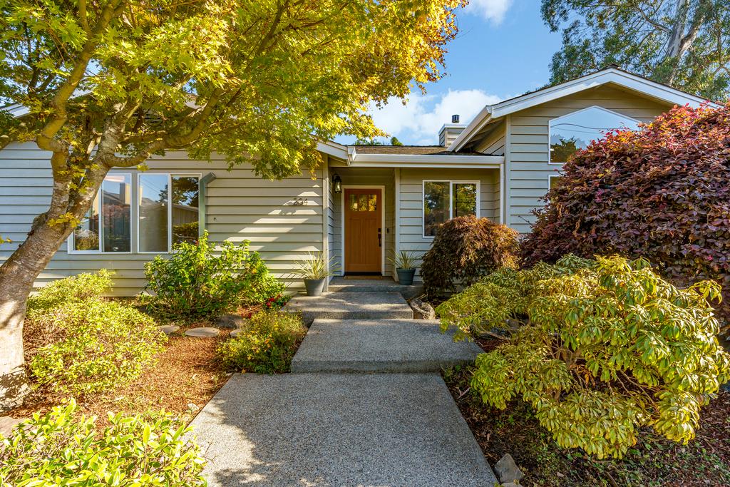 204 Toledo DR