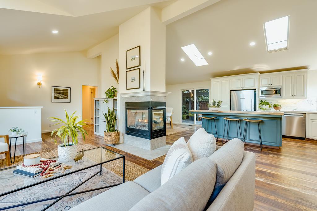 204 Toledo DR