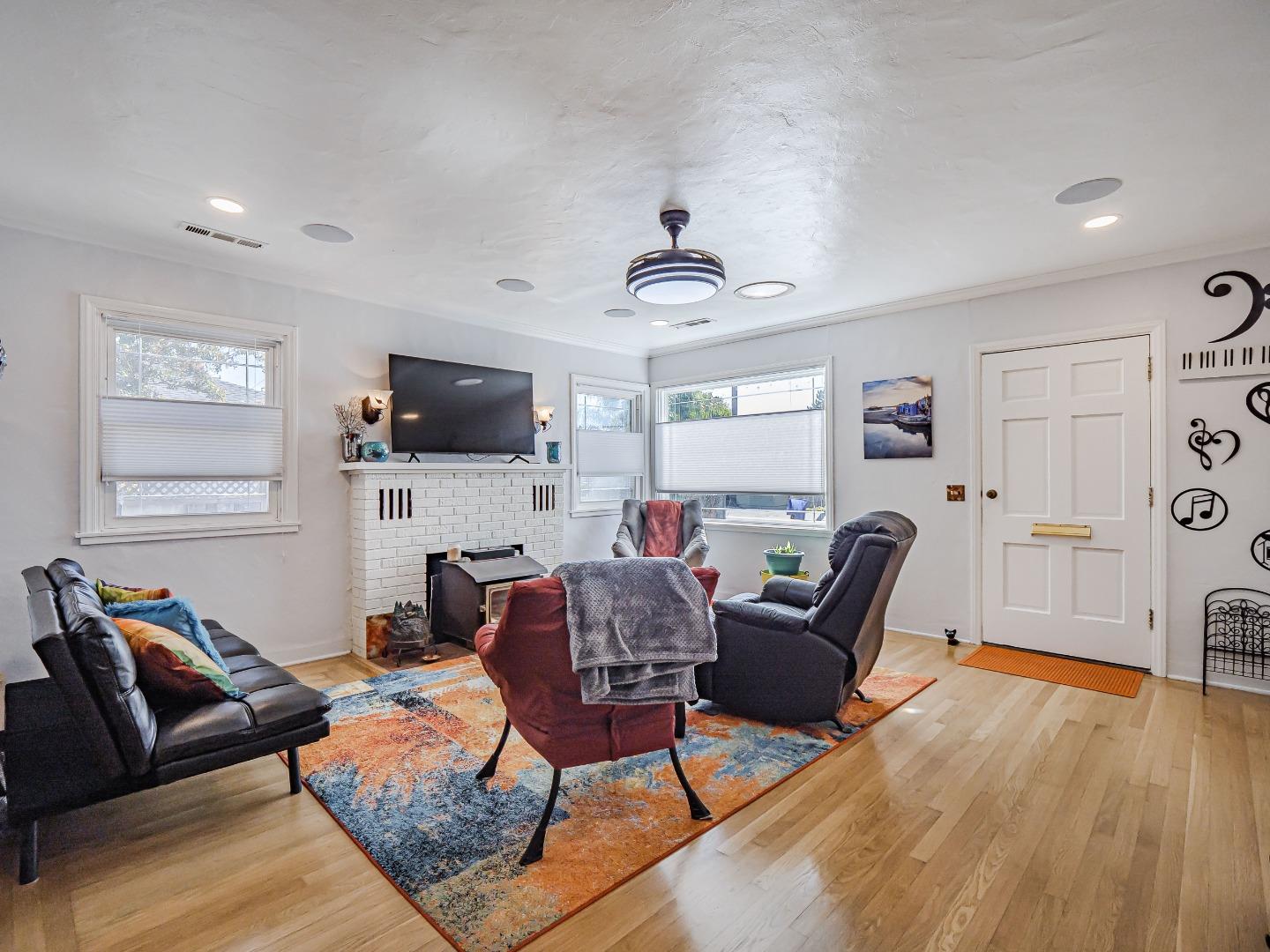 117 Fairmount AVE
