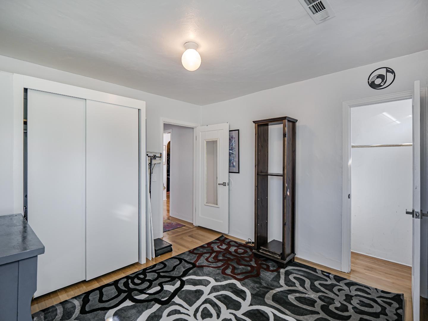 117 Fairmount AVE
