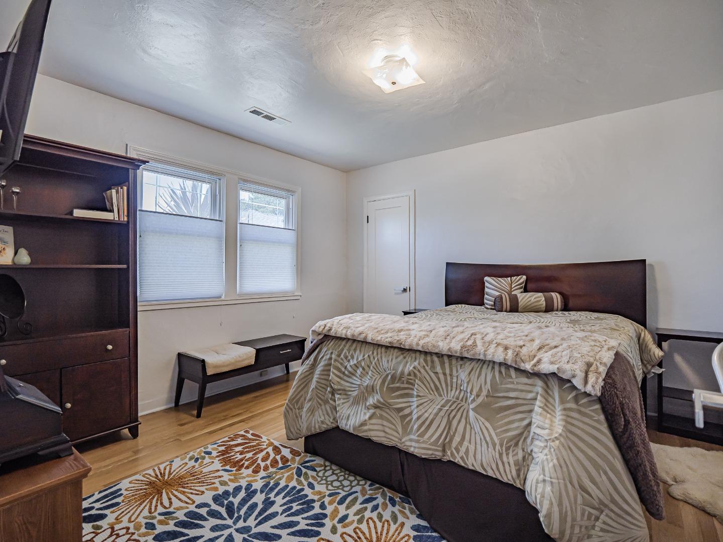 117 Fairmount AVE