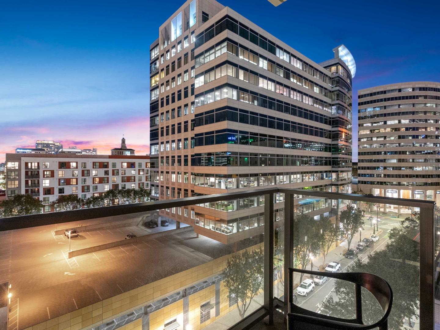 38 N Almaden BLVD 923