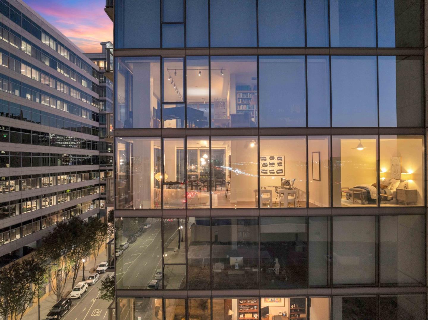 38 N Almaden BLVD 923