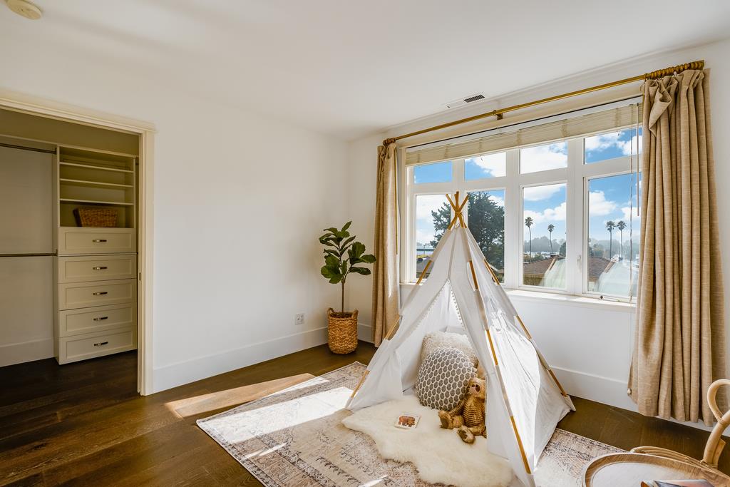 124 Grandview TER