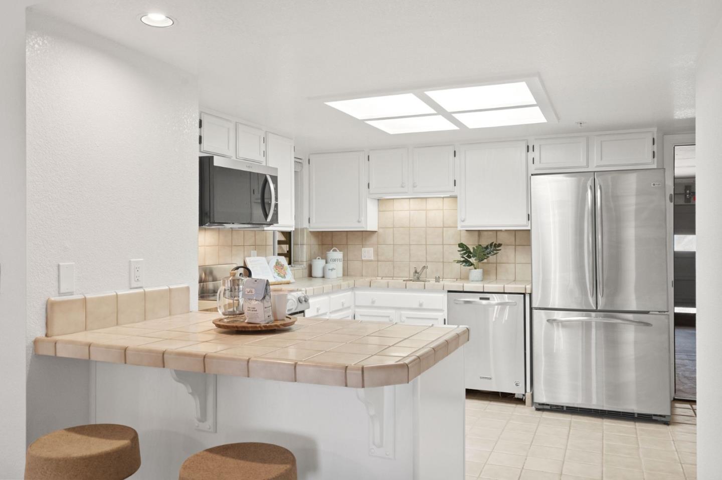 184 Seascape Ridge DR