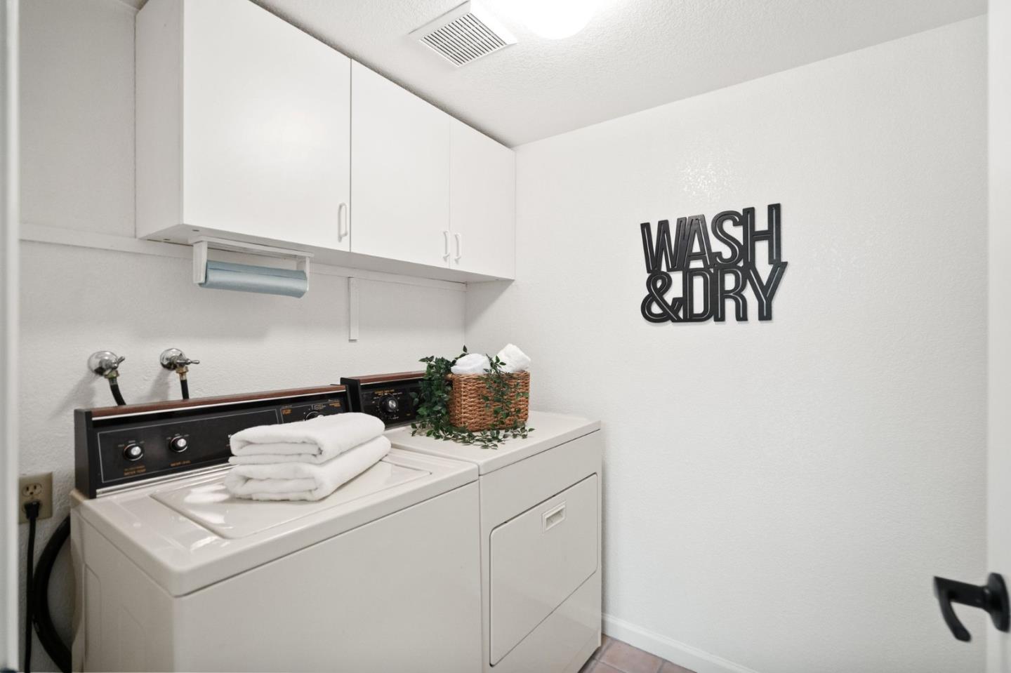 184 Seascape Ridge DR