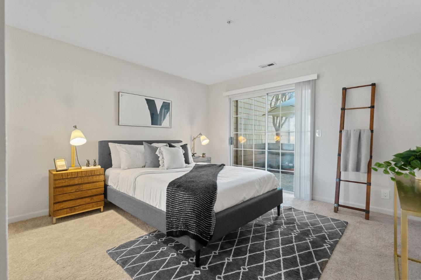 184 Seascape Ridge DR