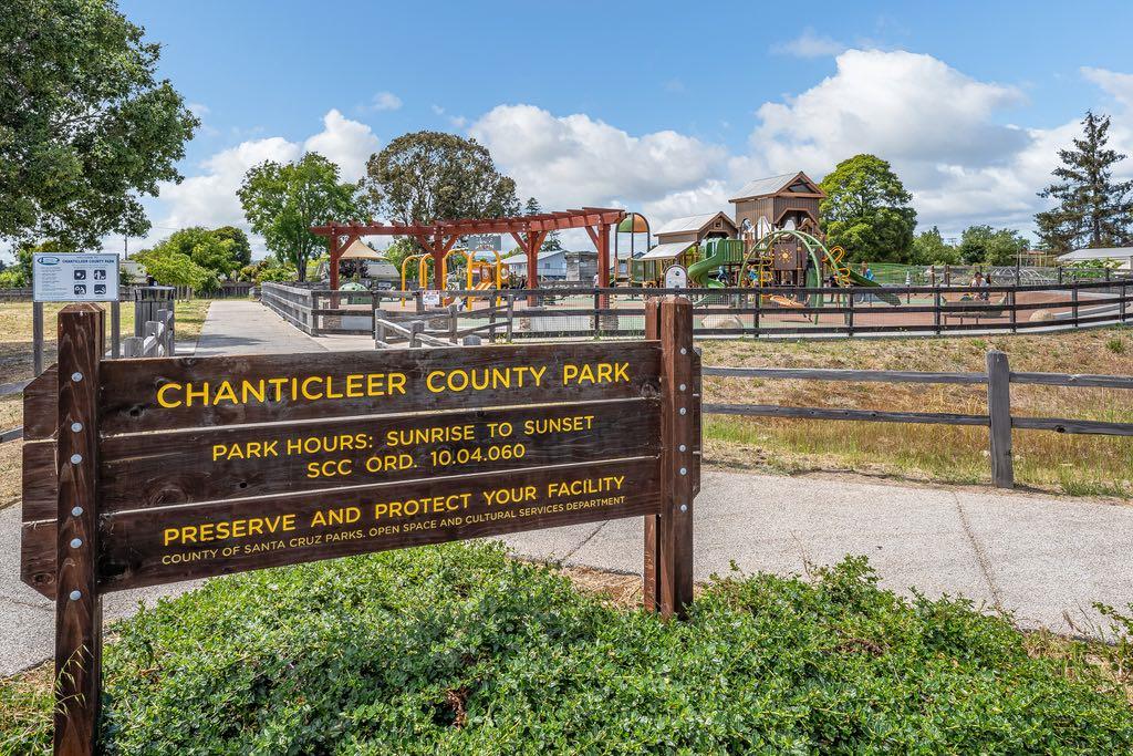 2216 Paul Minnie AVE