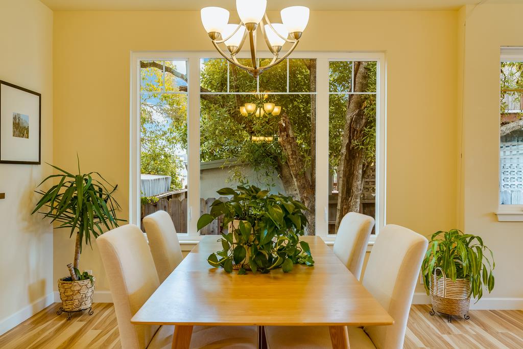 2216 Paul Minnie AVE