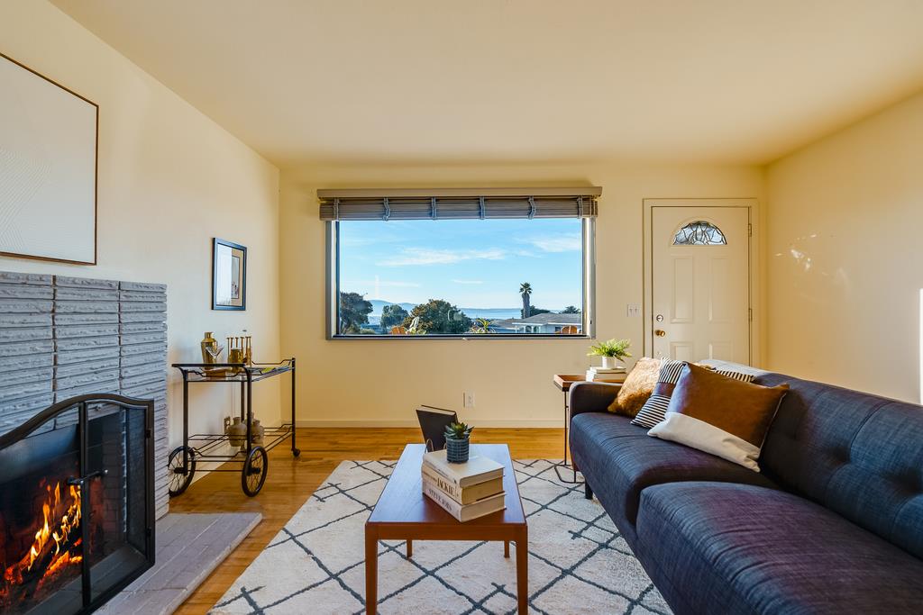 8 Mizpah CT