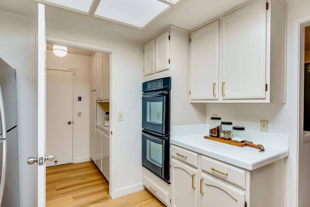 56 Jacklin PL
