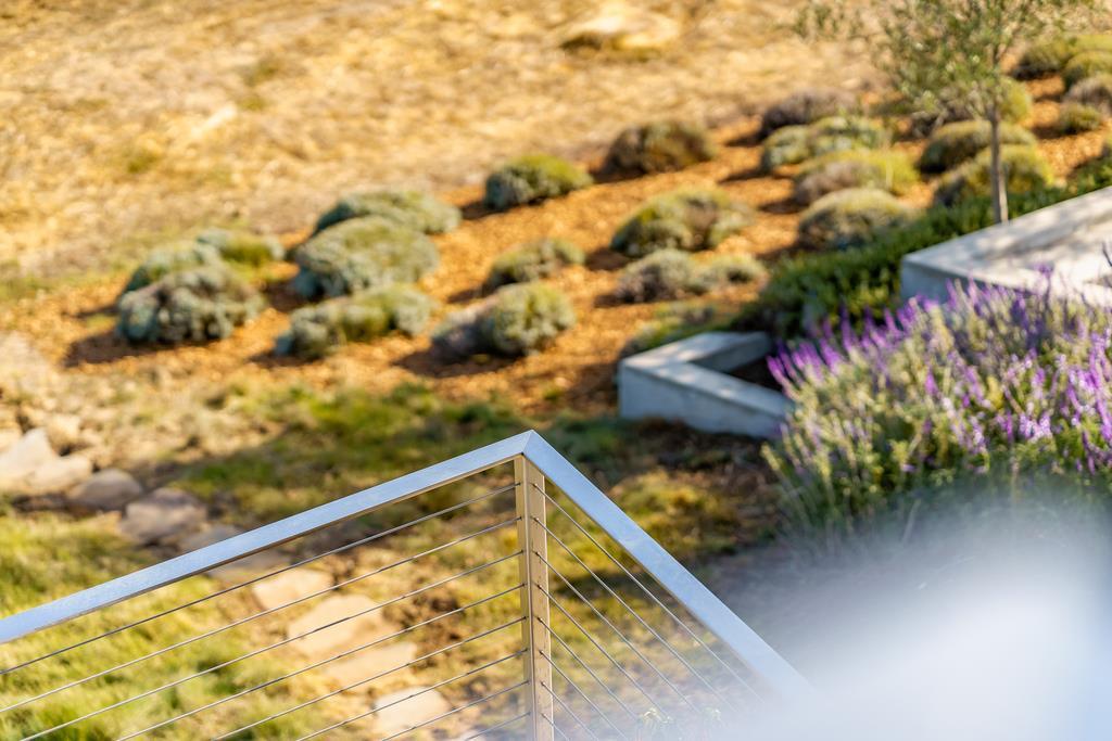 3765 Old Pilkington RD