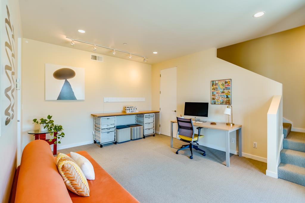 3765 Old Pilkington RD