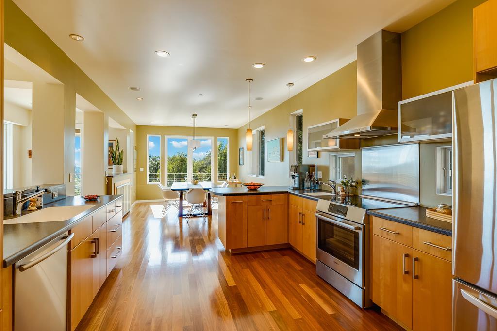 3765 Old Pilkington RD