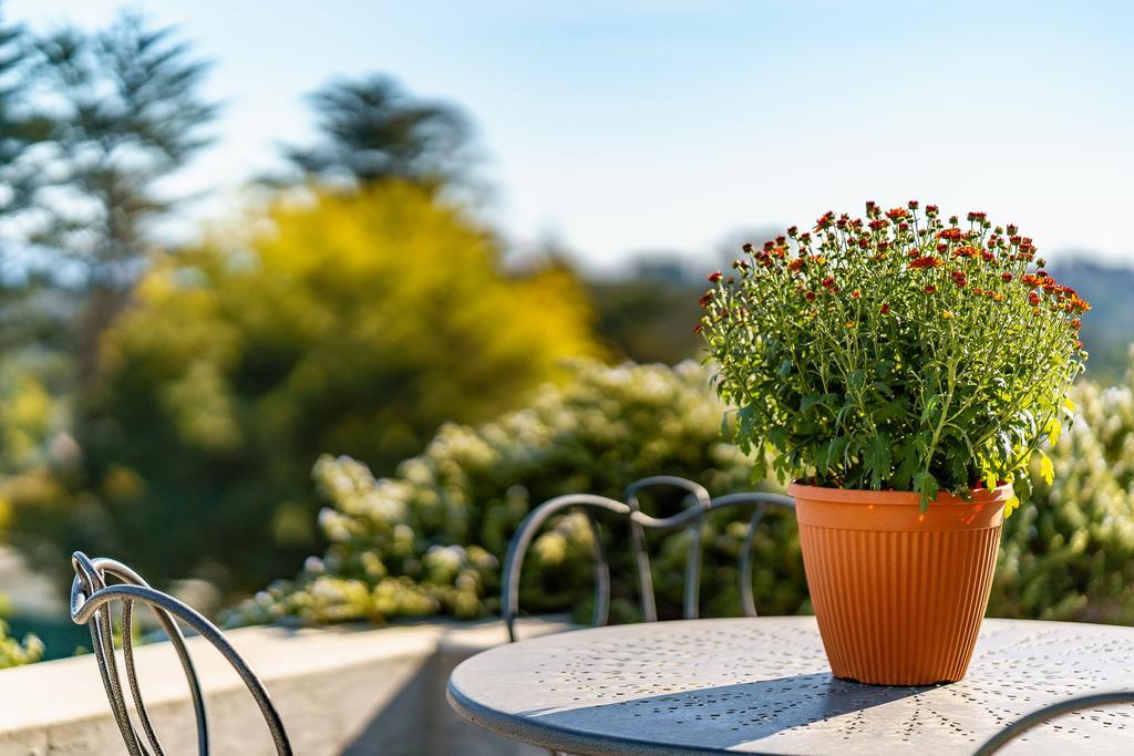 3765 Old Pilkington RD