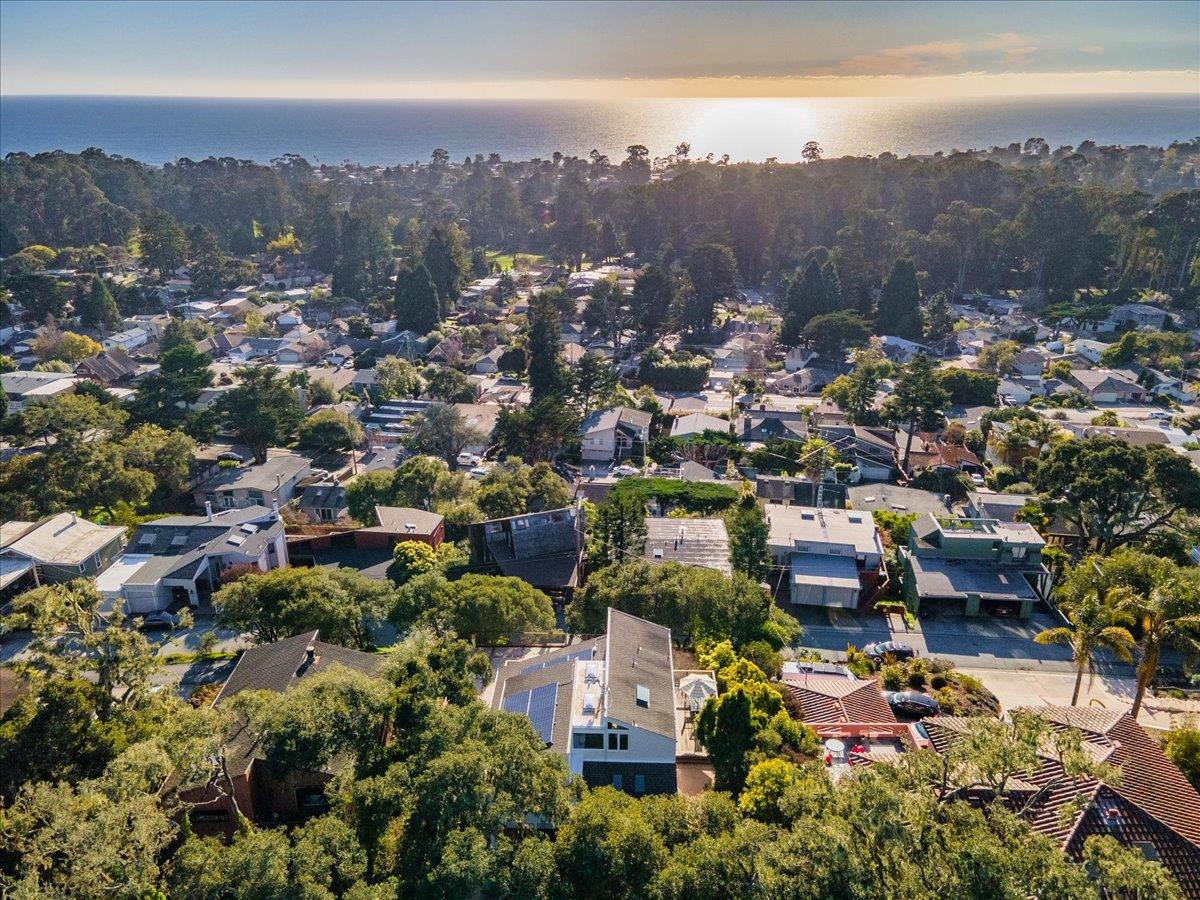 439 Vista Del Mar DR