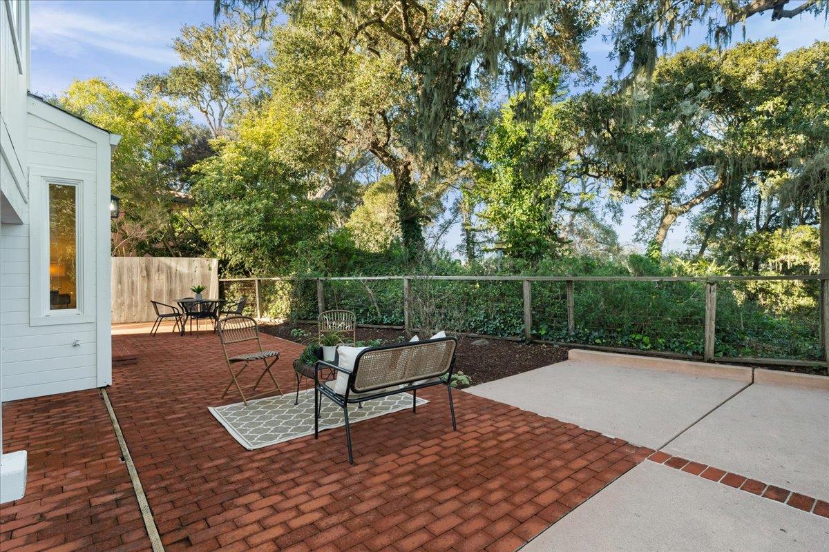 439 Vista Del Mar DR